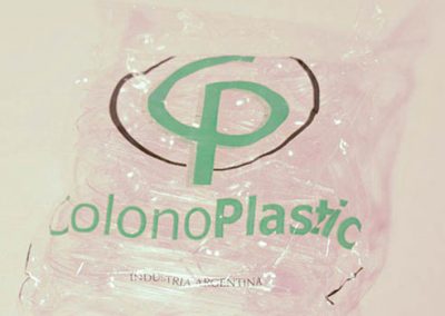 Cucharas de plástico transparentes